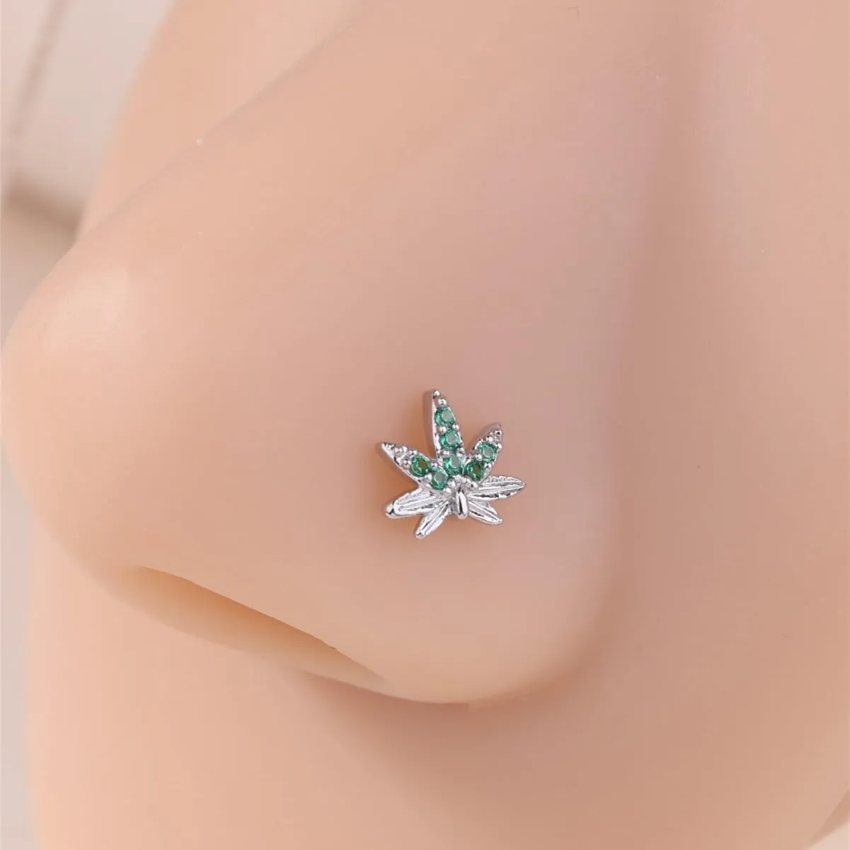 20G Green CZ Palm Tree Leaf Nose Rings for Women L-Shaped Surgical Steel Nose Studs Rings Summer Fashion Statement Nose Nostril Piercing Jewelry