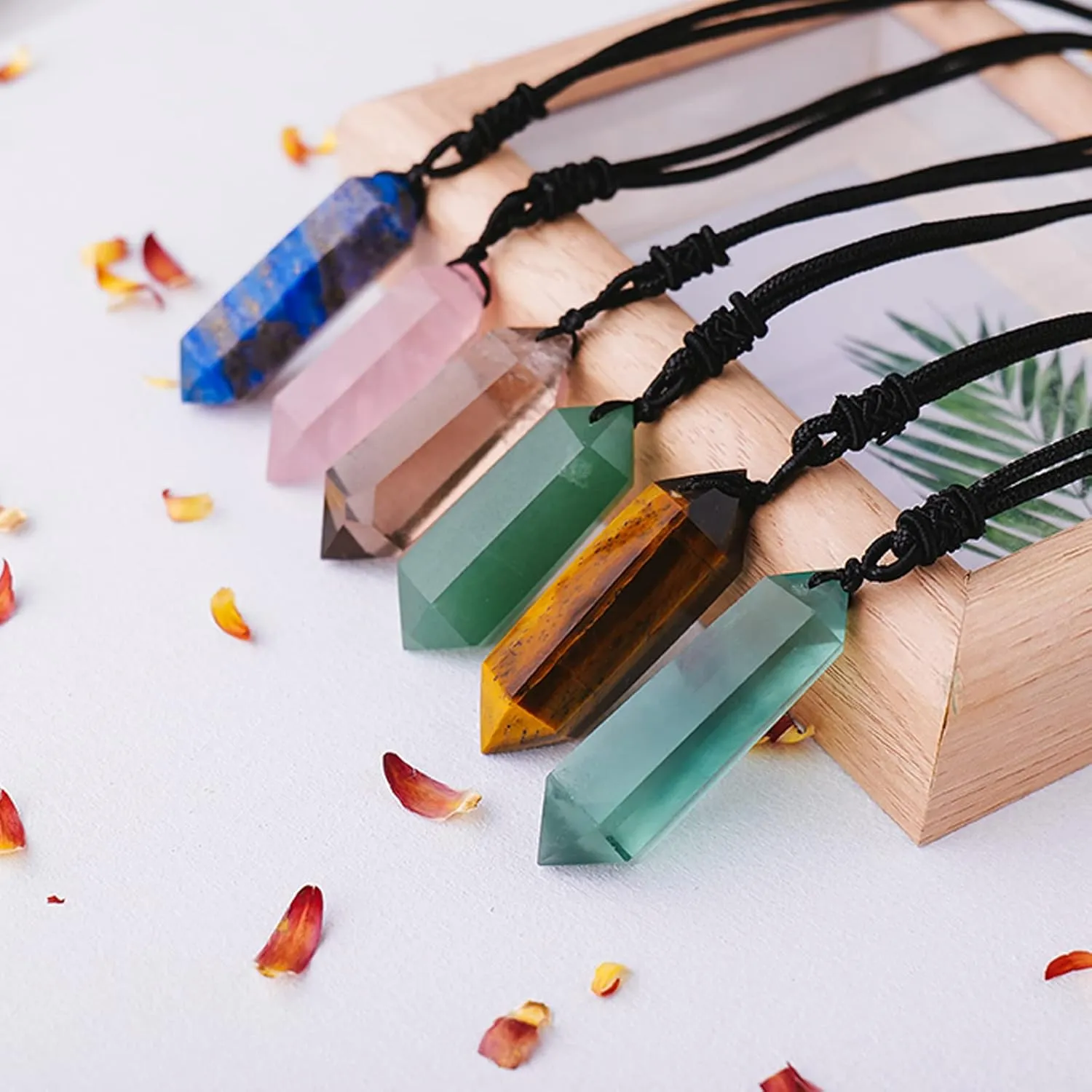 Apengshi Natural Healing Crystal Double Pointed Pendants Natural Crystal Quartz Necklace 6 Faceted Chakra Crystal Wand Energy Stone Necklace Pendant Meditation Balance Reiki Gifts