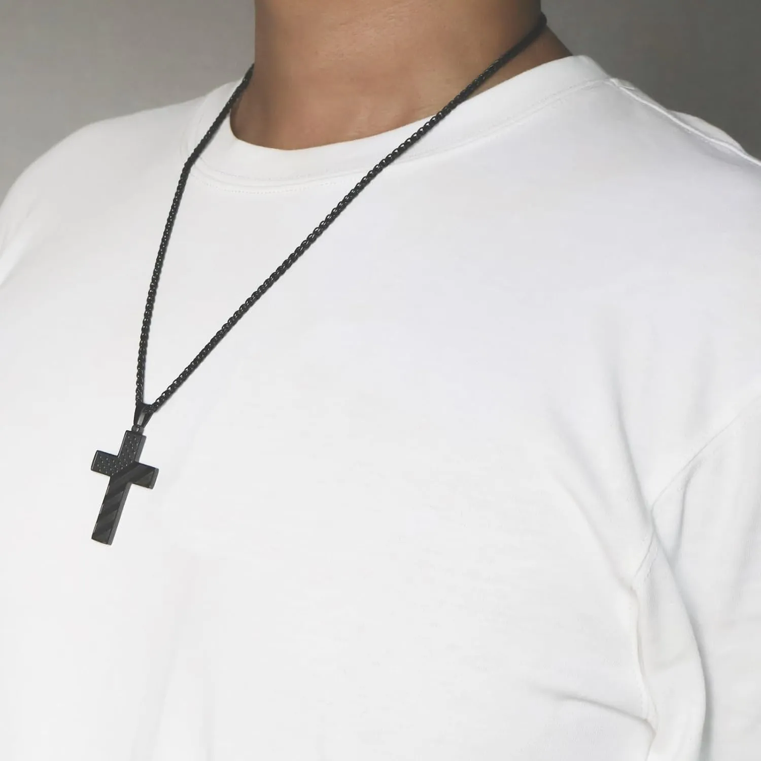 Basketball Baseball American Flag Cross Dog Tag Necklace, fashion Cross Necklace for men Made From A Stainless Steel Bible Verse Basketball Chain Representing The ablution of The Bible