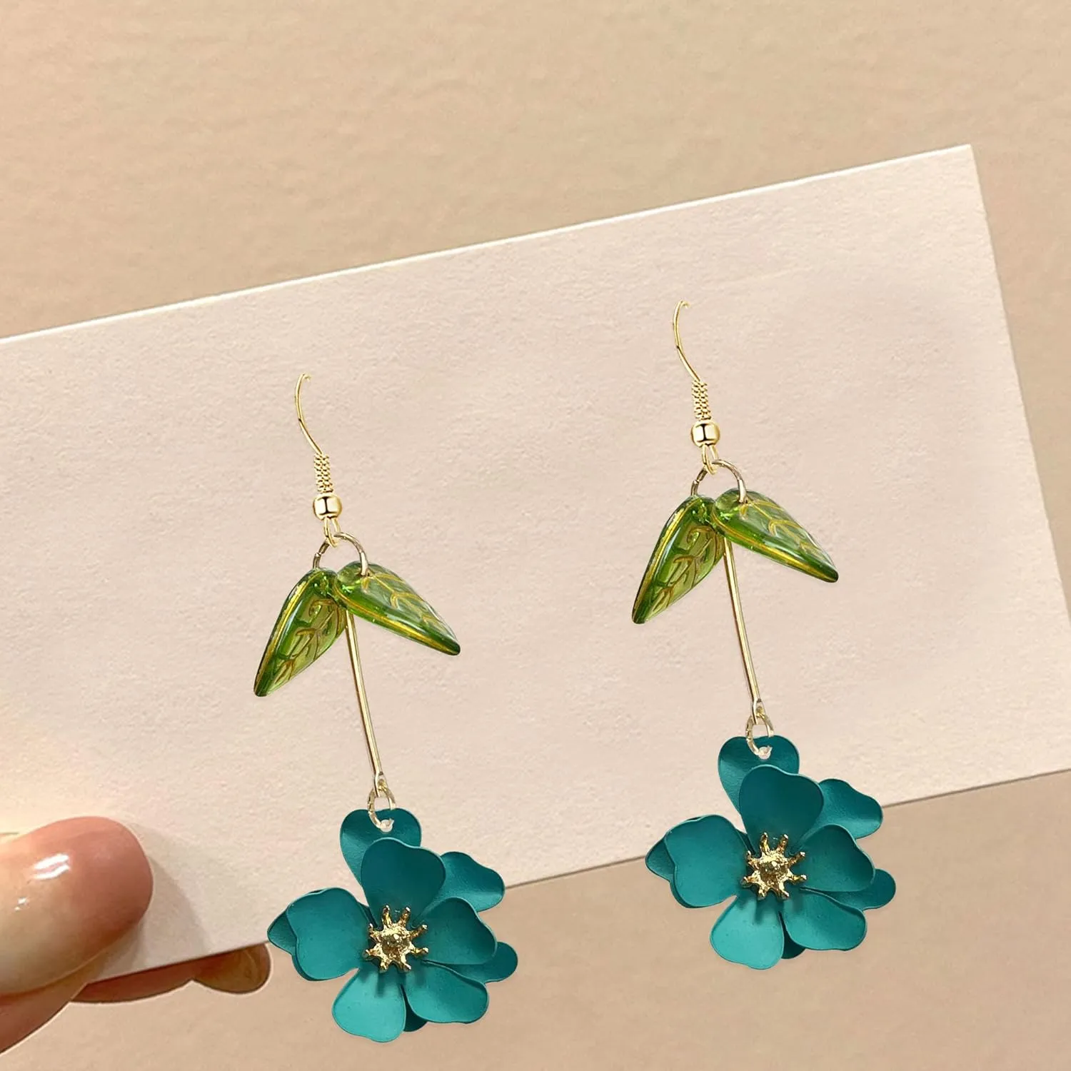 Boho Flower Dangle Earrings Cute Green Leaf Fairy Statement Summer Refreshing Seaside Idyllic Holiday Earrings