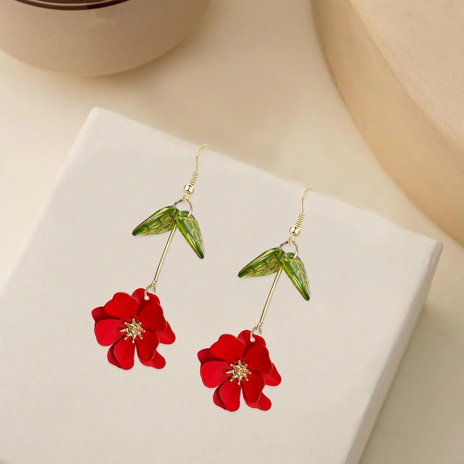 Boho Flower Dangle Earrings Cute Green Leaf Fairy Statement Summer Refreshing Seaside Idyllic Holiday Earrings