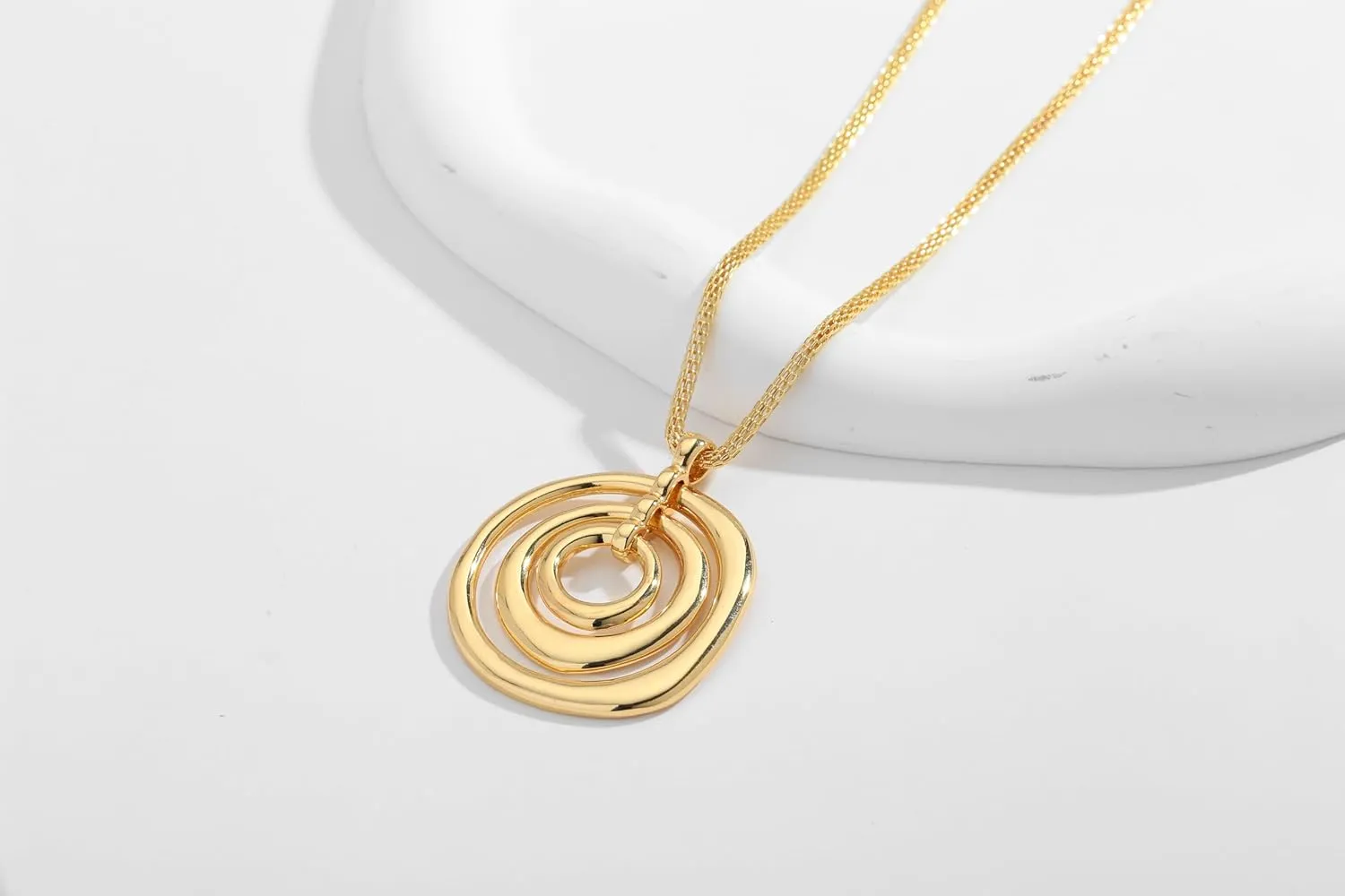 CLASSYZINT Gold Choker Necklace For Women Sun Heart Flower Charms Pendant Necklace Chunky Gold Statement Necklace