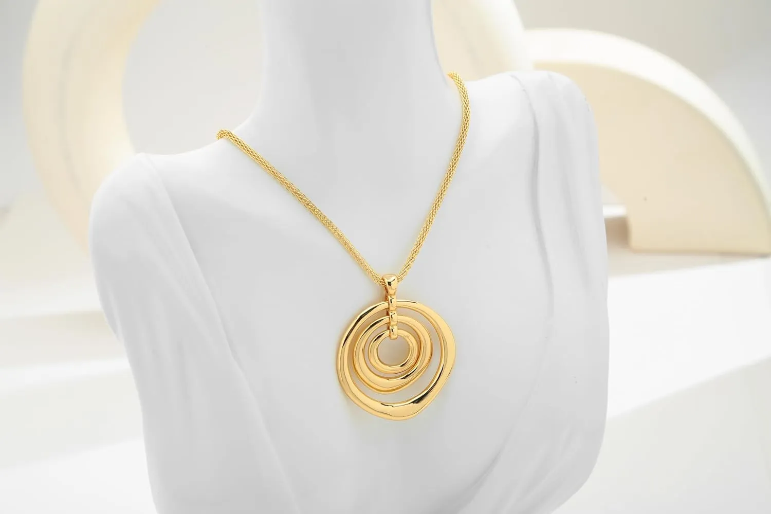 CLASSYZINT Gold Choker Necklace For Women Sun Heart Flower Charms Pendant Necklace Chunky Gold Statement Necklace