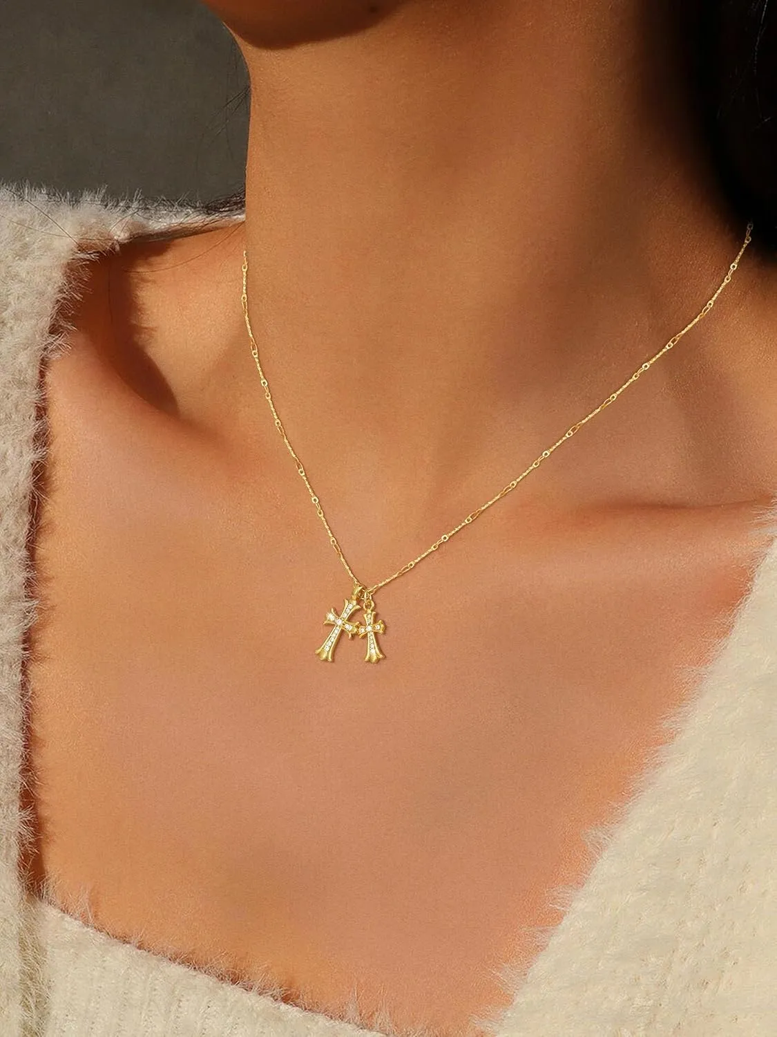 Cross Necklace for Women,14K Gold/Silver Plated Dainty Cross Pendant Layered Necklace Simple Trendy Cute Diamond Cross Charm Chain Jewelry Religious Gifts for Women