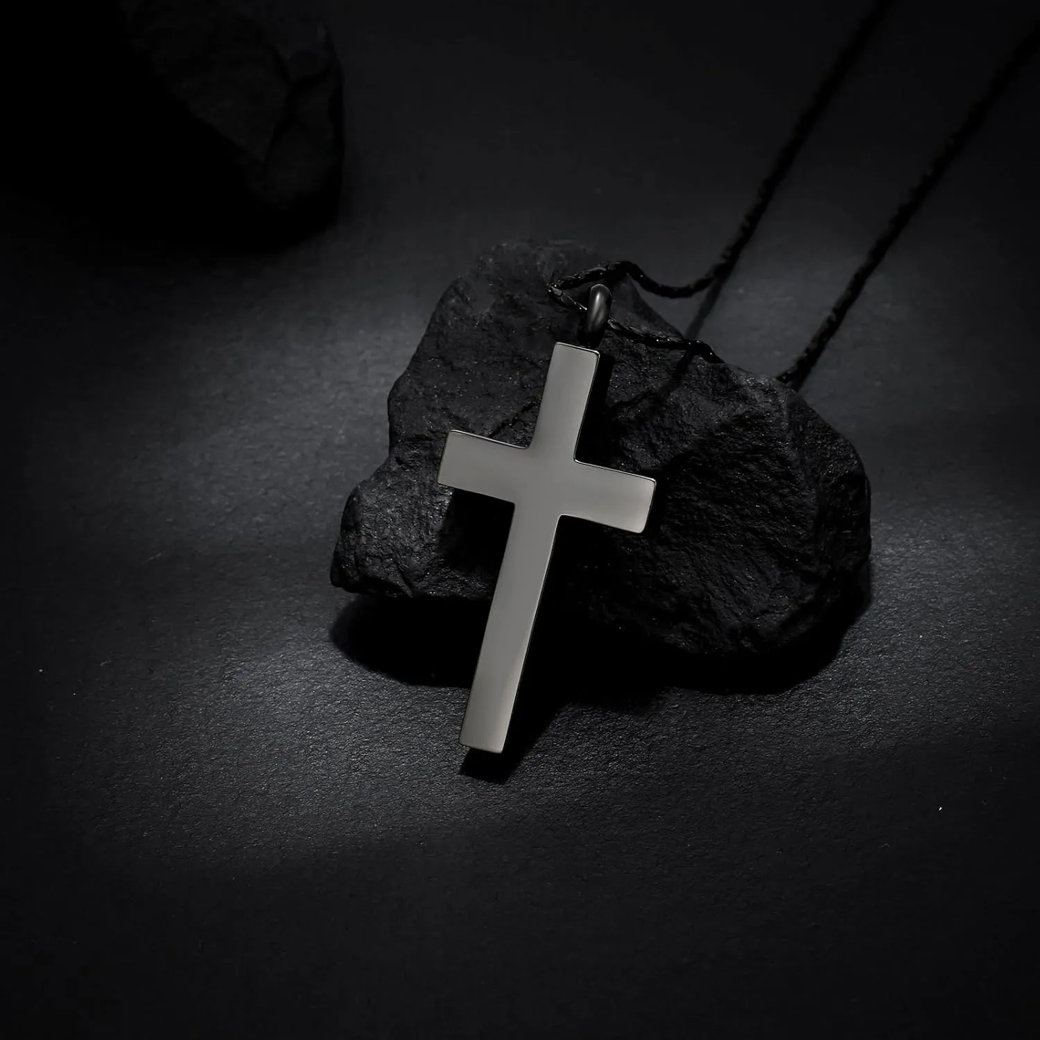 Crystal Cross Necklace for Ashes Stainless Steel Keepsake Cremation Jewelry Religious Cross Memorial Urn Necklace for Pet Human Ashes Gifts