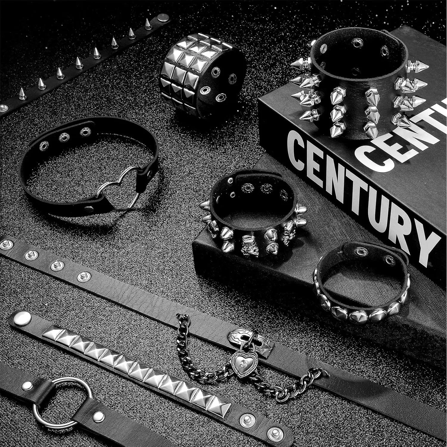 Cunno 13 Pcs Cool Steampunk Leather Choker Rock Gothic Necklace Bracelets Set Punk Spike Rivet Cuff for Cosplay Party Gift