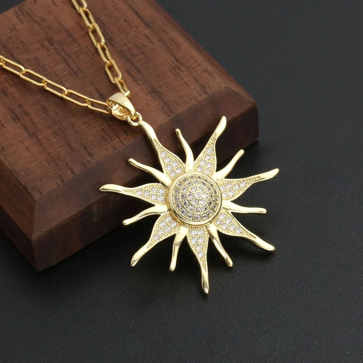 Dainty Layered Choker Necklace Gold Plated Sun Chunky Heart Necklaces Stackable Paperclip Chain Layering Jewelry For Women
