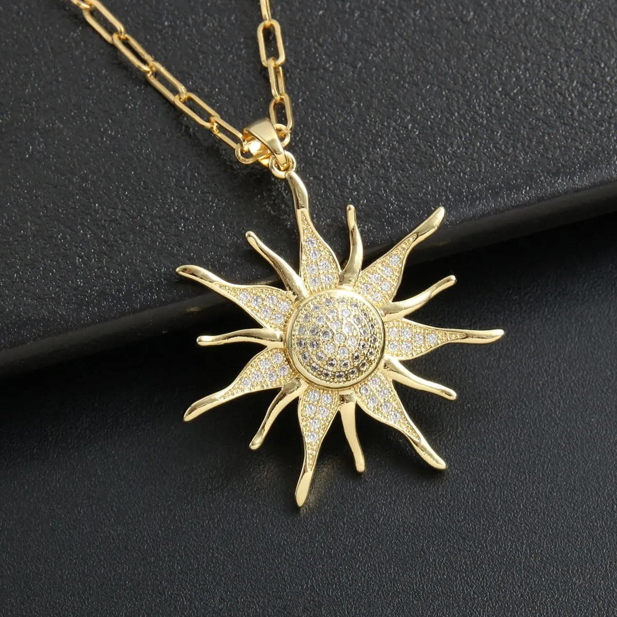 Dainty Layered Choker Necklace Gold Plated Sun Chunky Heart Necklaces Stackable Paperclip Chain Layering Jewelry For Women