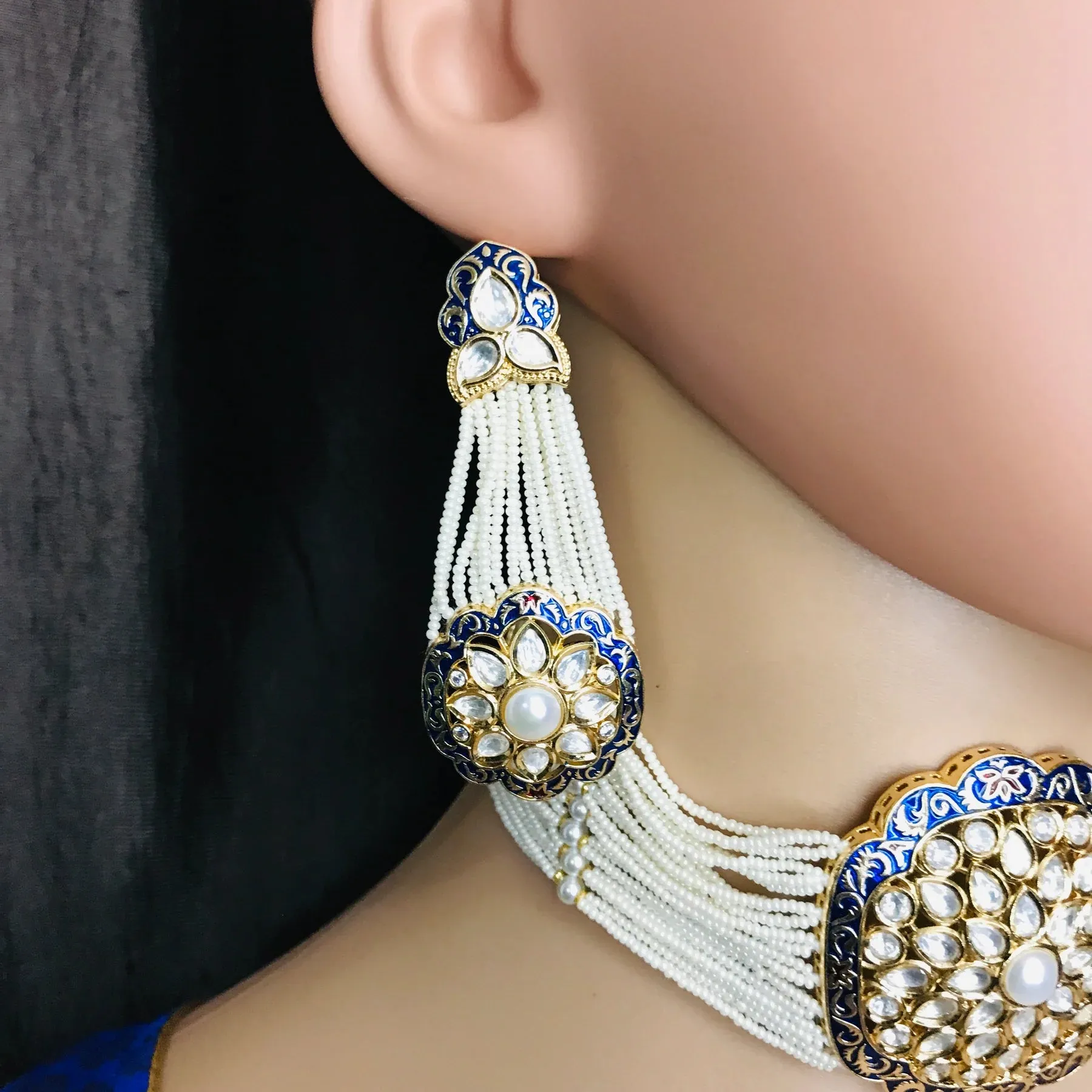 Designer Gold Plated Royal Kundan & Choker Style Necklace With Earrings (D396)