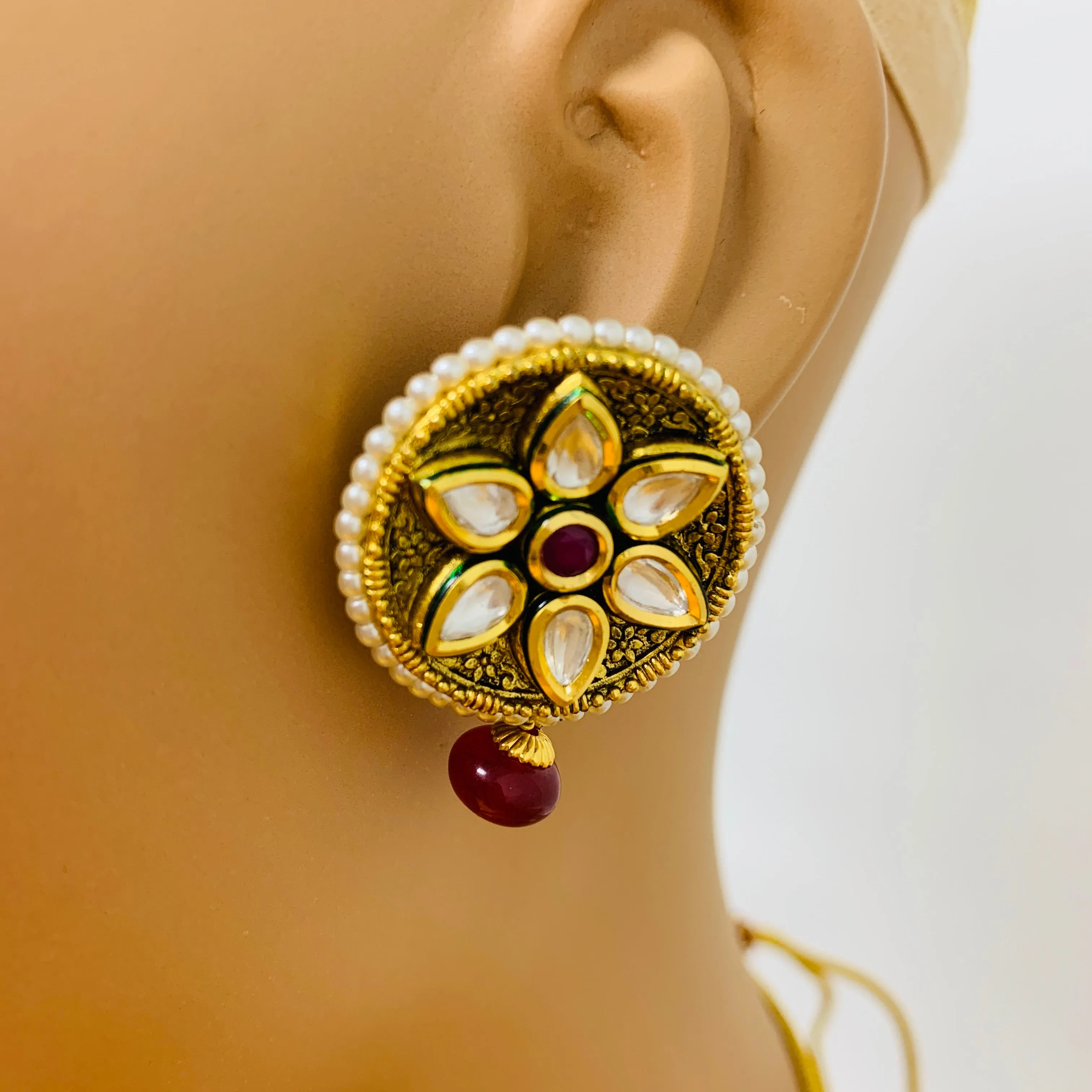 Designer Gold Plated Royal Kundan & Ruby Choker Style Necklace with Earrings (D501)