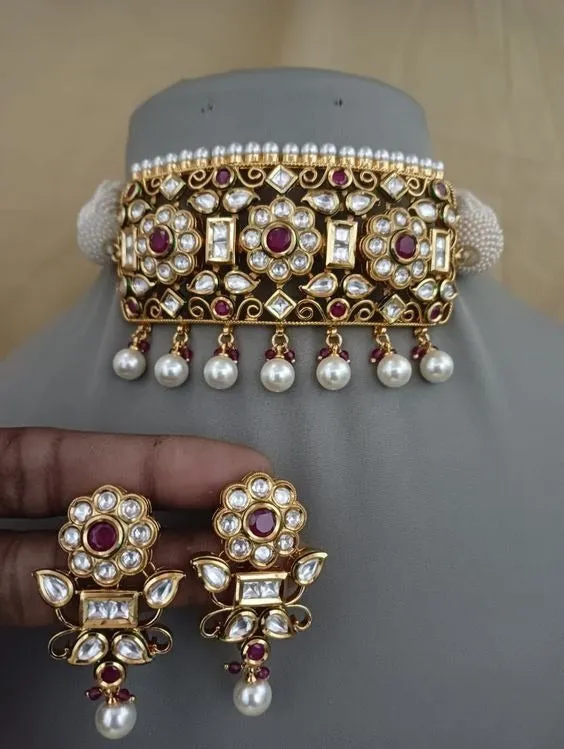 Designer Gold Plated Royal Kundan Choker Style Necklace with Earrings (D519)