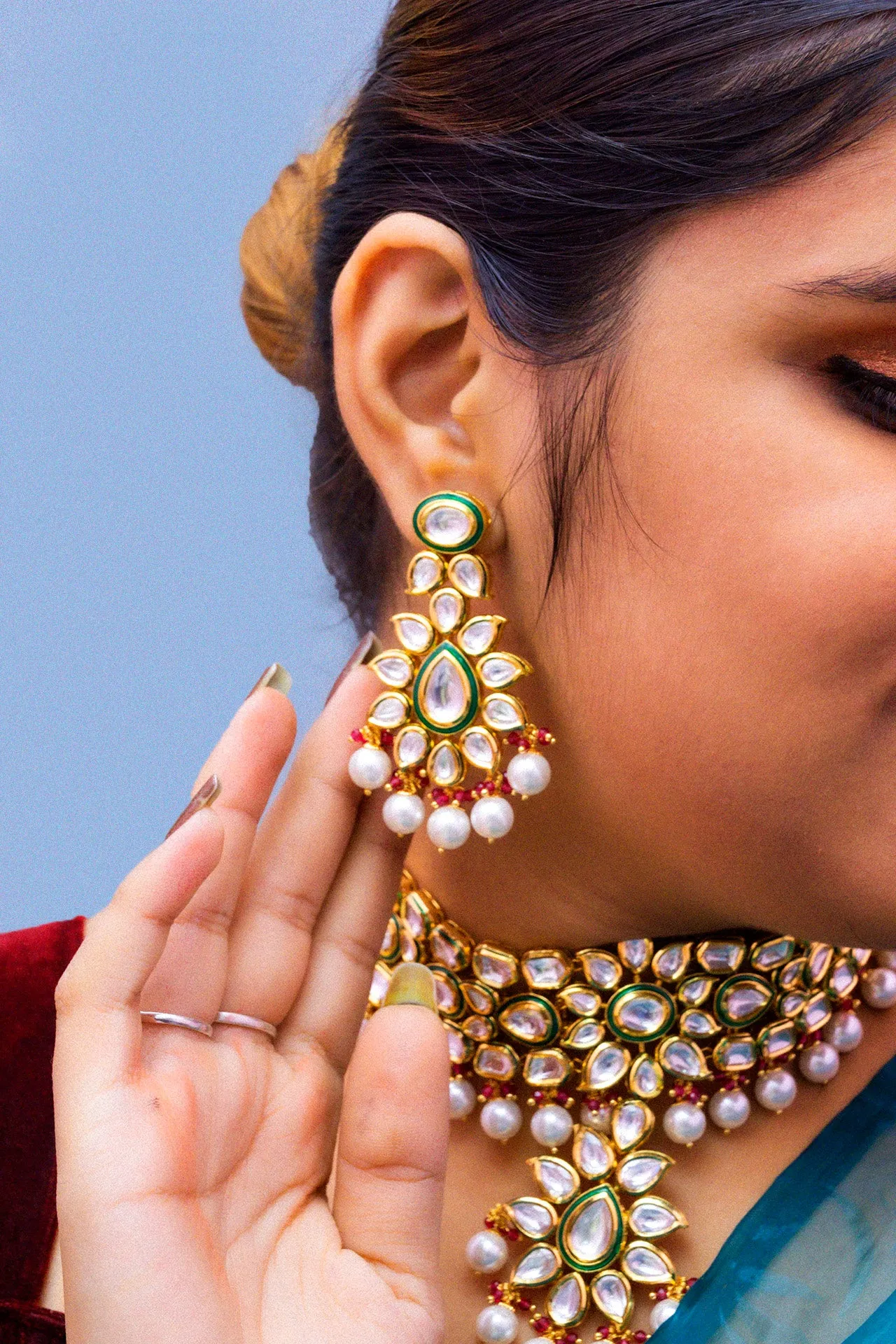 Designer Gold Plated Royal Kundan Choker Style Necklace with Earrings (D878)