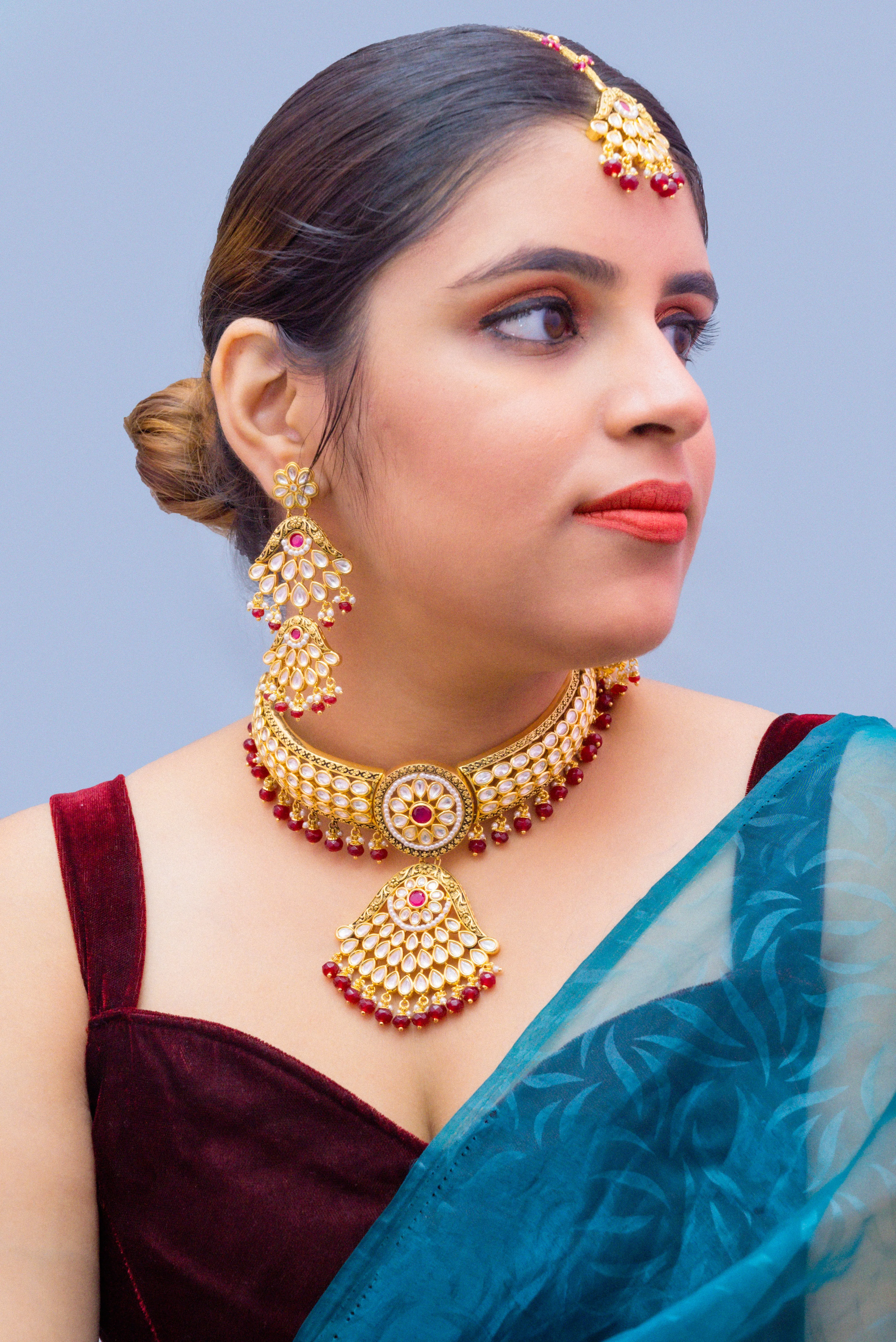 Designer Gold Plated Royal Kundan Choker Style Necklace with Earrings (D887)