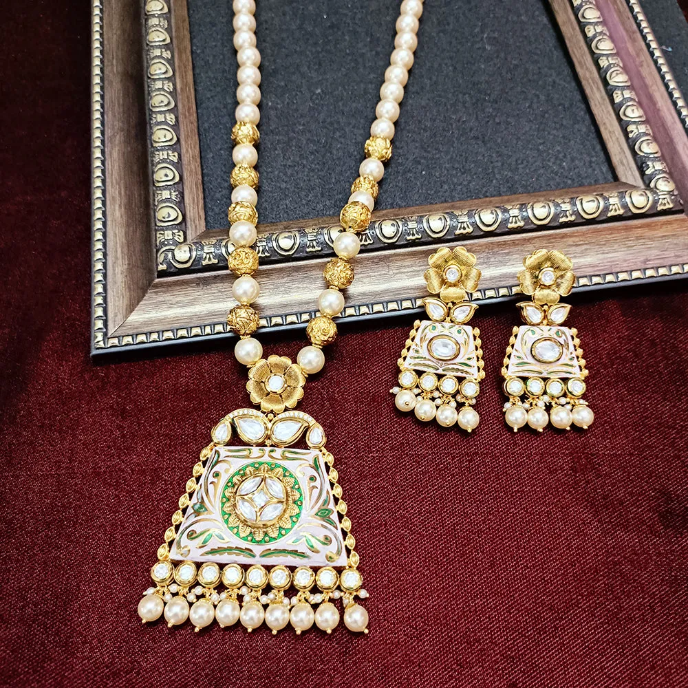 Designer Gold Plated Royal Kundan Pendant Set (D331)