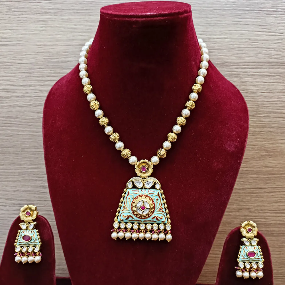 Designer Gold Plated Royal Kundan Pendant Set (D331)