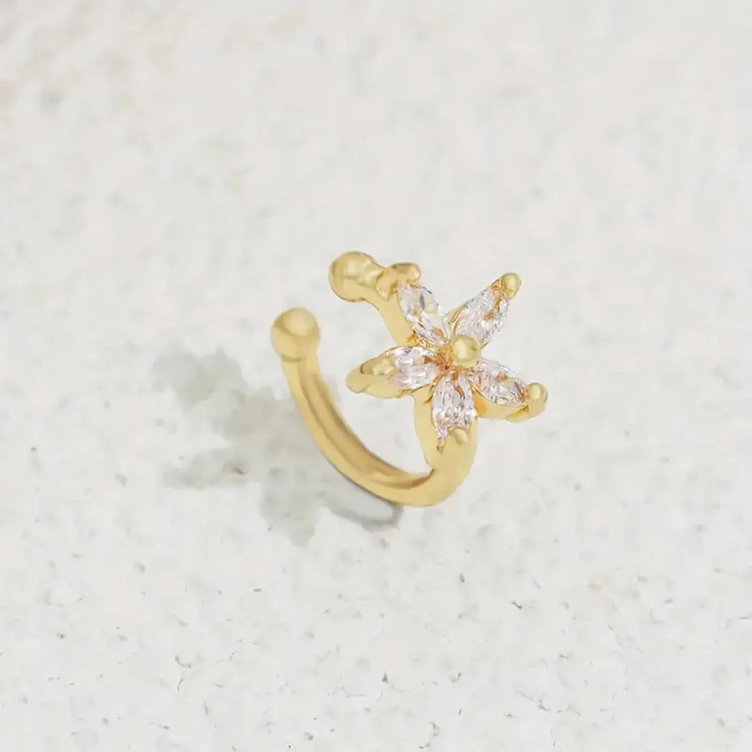 Ear Cuff Earrings for Women Non Piercing Faux Earring Cuff Rose Gold Earring Cuffs Non Pierced Lightweight Hypoallergenic Cartilage Earrings Fake Earrings Dainty Jewelry Gift