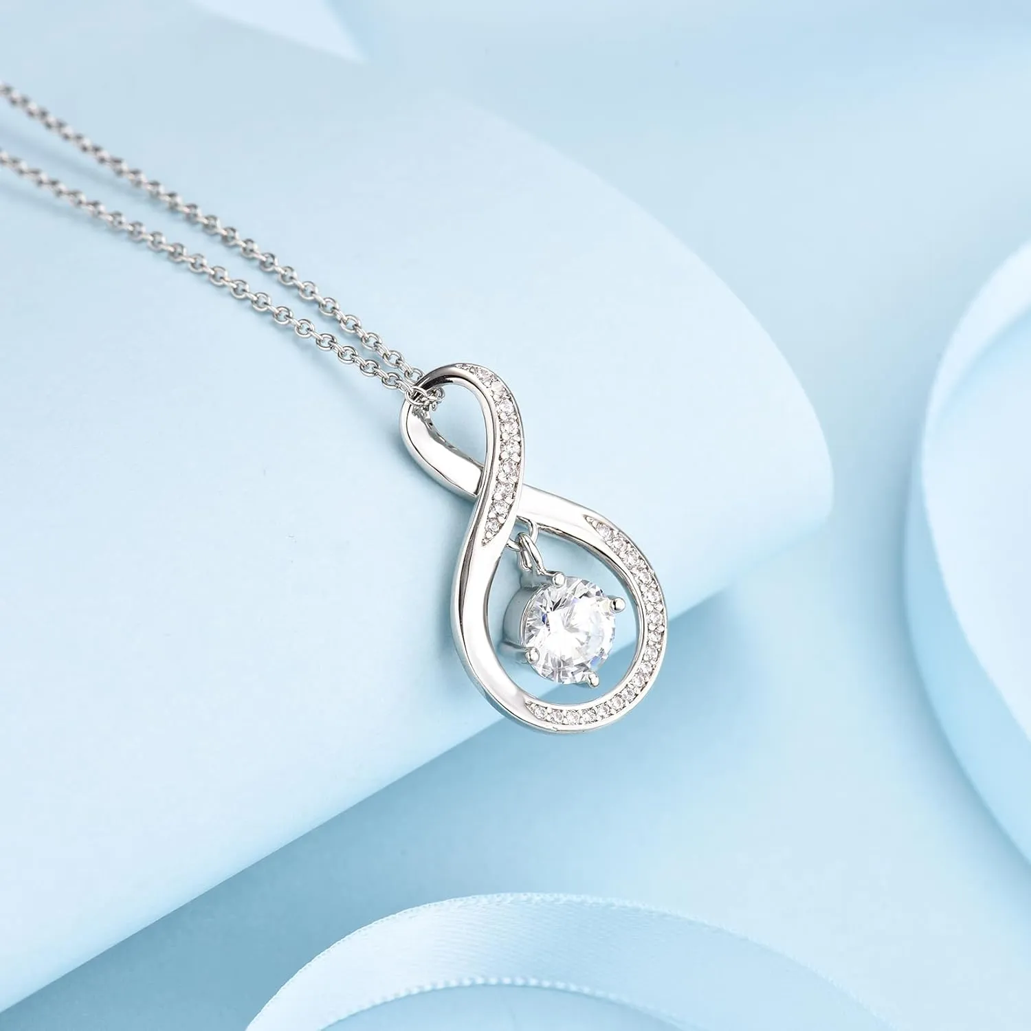 EPIRORA Gifts for Mom- Cubic Zirconia Love Knot Pendant Necklace for Mom/ Mother in Law/ Boyfriend's Mom/ Mother of the Bride/ Mother of the Groom, Dainty Jewelry Gifts for Wedding Birthday Christmas, 18"