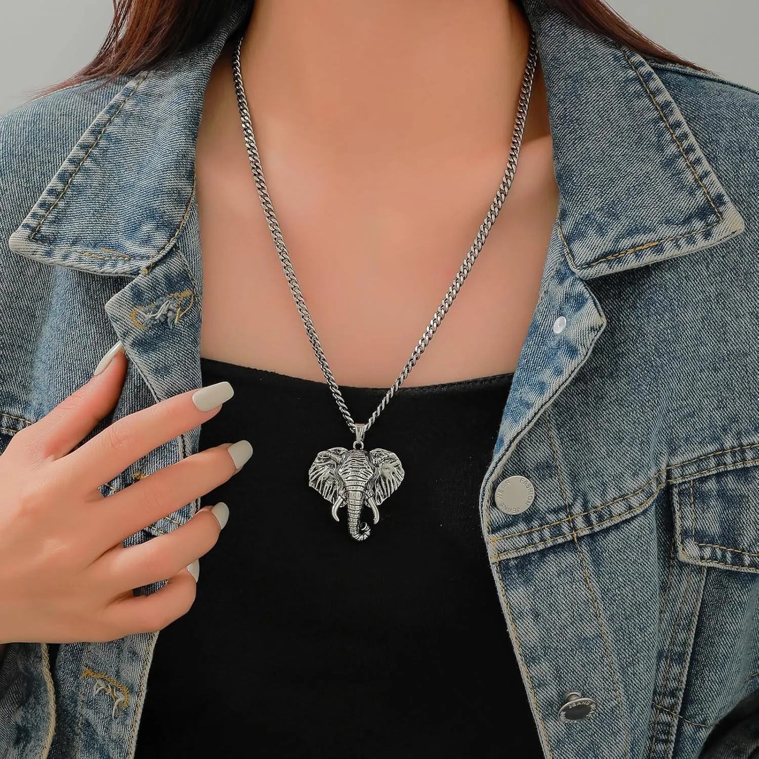 Eseres Antique Silver Elephant Necklace for Men Alloy Pendant Necklace with 20" Cuban Chain - Men's Necklace - Unity and Loyalty