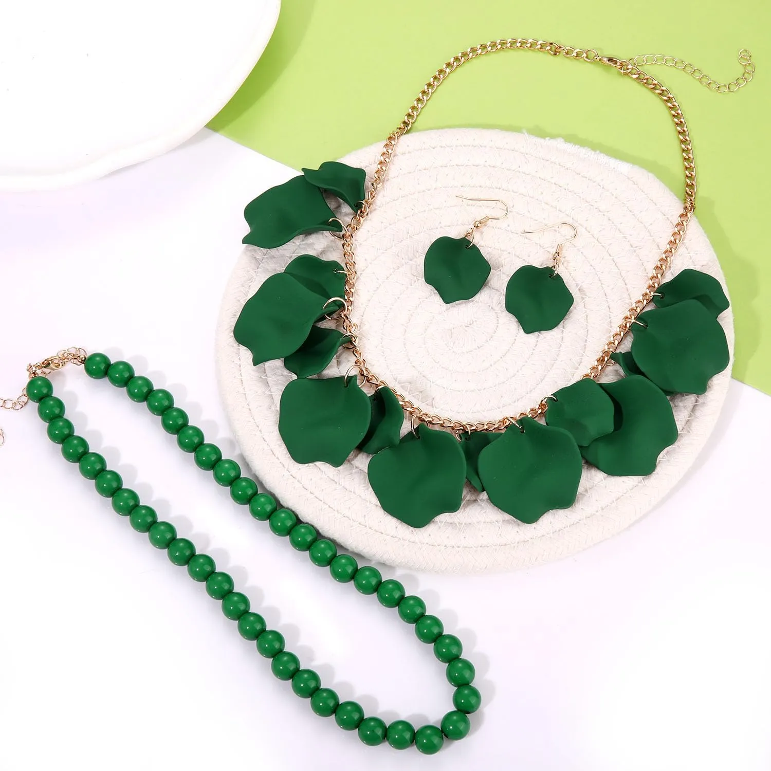 FAERLIIRY Flower Petal Necklace Earrings Set Layered Statement Necklace Beaded Necklace Jewelry Set for Women Summer Necklace Earrings
