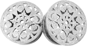 Gauges Tunnels, 2PCS Stainless Steel Tunnels Round with Matte Hollow Flower Gauge Plugs Body Piercings Jewelry