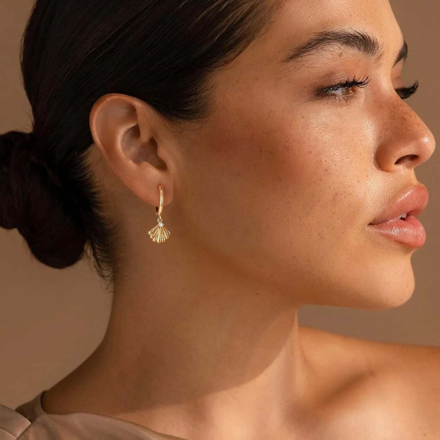 Gold Huggie Hoop Earrings for Women 14K Gold Plated Cubic Zirconia Drop Dangle Earring Hypoallergenic Gold Jewelry Gifts