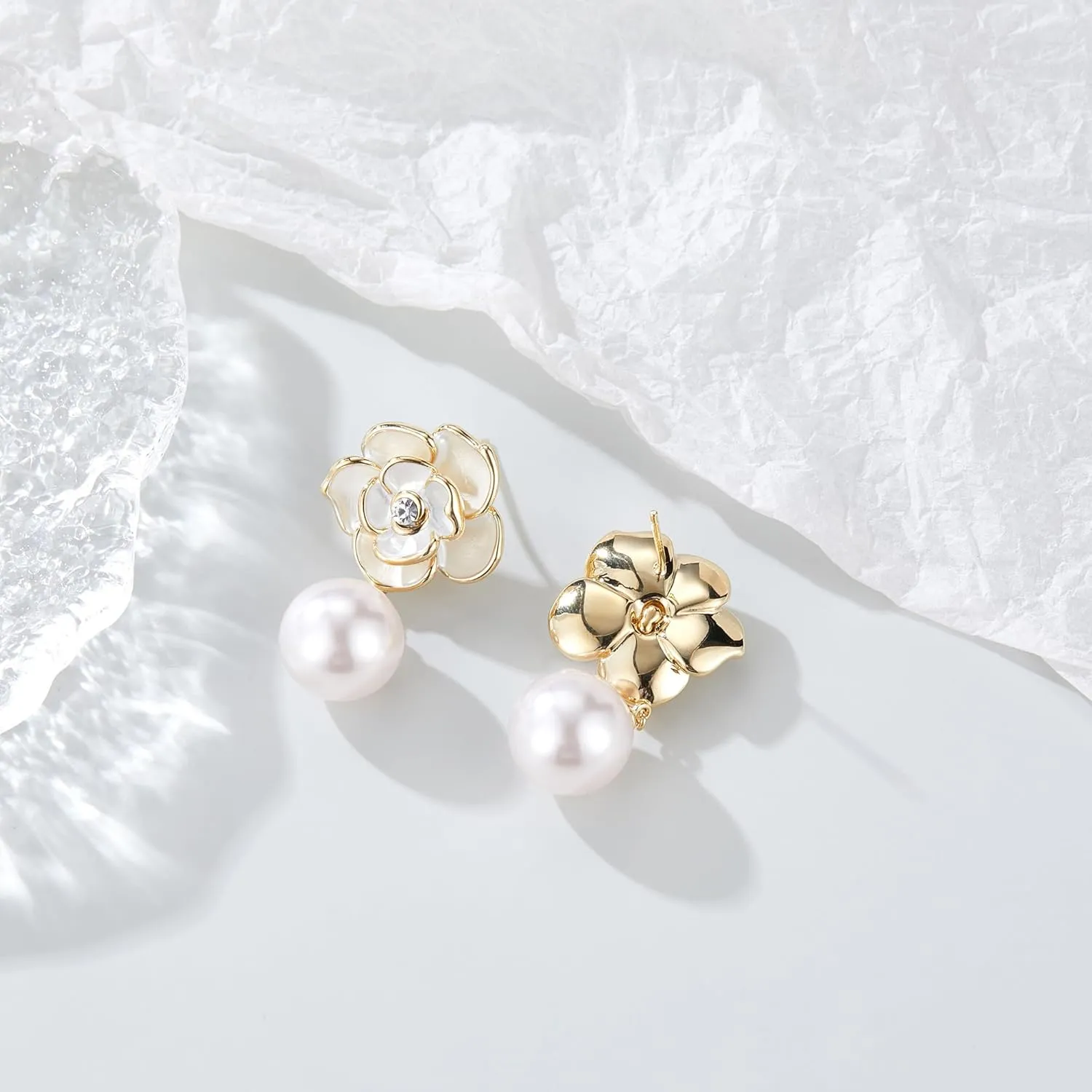 Gold Pearl Dangle Earrings for Women, Trendy Vintage Statement Flower Heart Drop Earrings Lightweight Hypoallergenic Jewelry for Her