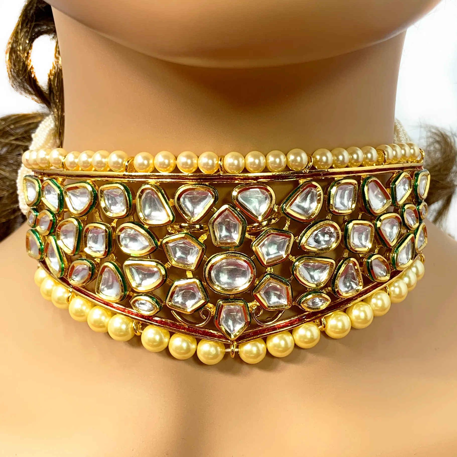 Gold Plated Choker Kundan & Pearl Set (D962)