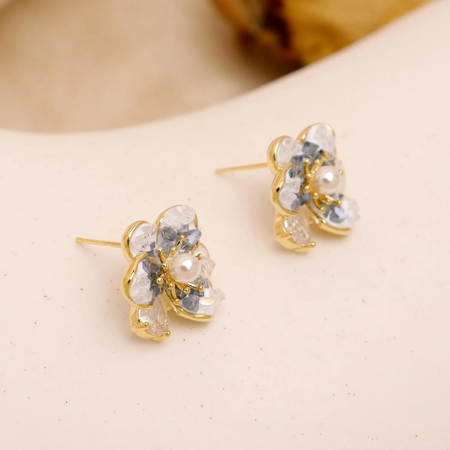 JeanBeau Pearl Flower Leaf Stud Earrings for Women Statement Cluster CZ Pearls Earing Gold Plated Sterling Silver Wedding Prom Birthday Fashion Jewelry Gift