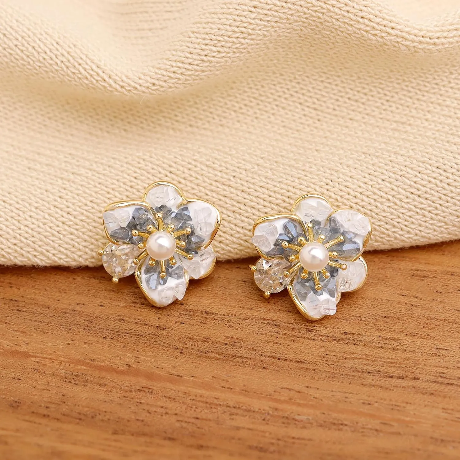 JeanBeau Pearl Flower Leaf Stud Earrings for Women Statement Cluster CZ Pearls Earing Gold Plated Sterling Silver Wedding Prom Birthday Fashion Jewelry Gift