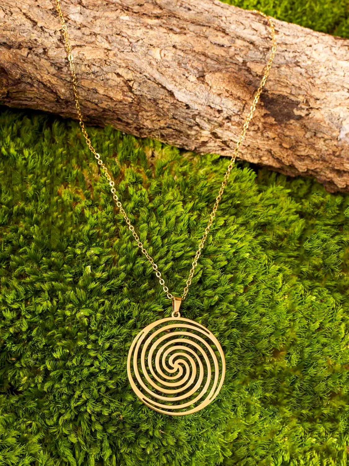 MINACHI Gold Plated Stainless Steel Geometric Pendant Chain Necklace, Vintage Fashion Statement Jewelry Gift for Women