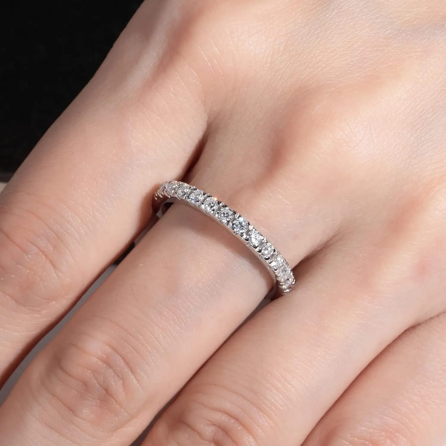 Moissanite Eternity Rings 1cttw D Color VVS1 Clarity Round Brilliant Cut S925 Sterling Silver Stackable Wedding Anniversary Bands for Women with Certificate