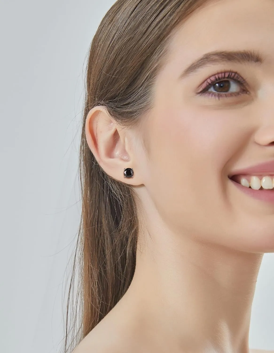 MomentWish Black Moissanite Stud Earrings, Moissanite Earrings for Women Men, D Color VVS1 Simulated Diamond 925 Sterling Silver Solitaire/Halo Studs