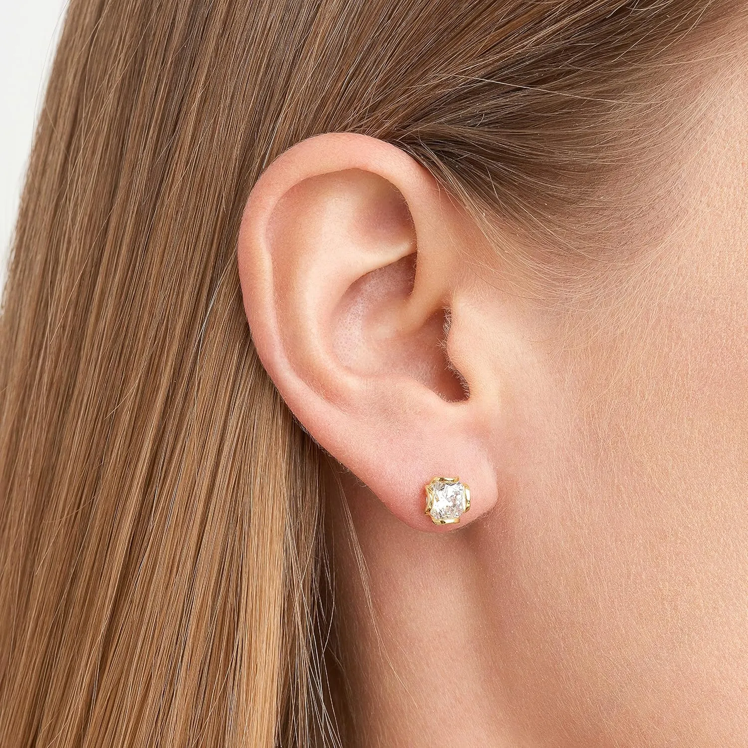 MORGAN & PAIGE .925 Sterling Silver Rhodium, Rose or Yellow Gold Plated Flower Basket Stud Earrings for Women - Hypoallergenic Champagne Cubic Zirconia Earrings Studs Brilliant Square-Cut Design