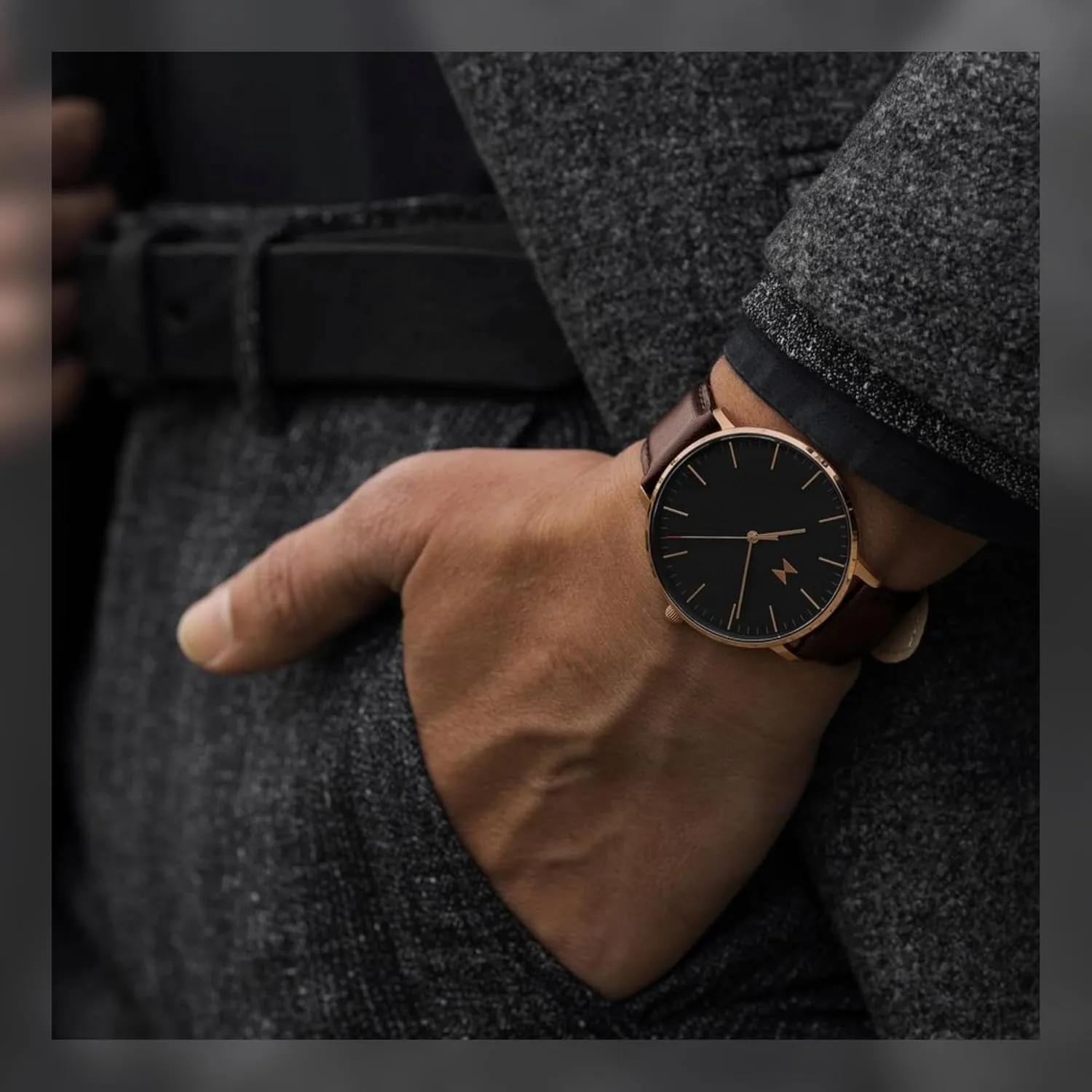 MVMT Mens Legacy Slim Watch - Analog Watch for Men - Minimalist, Water Resistant 3 ATM/30 Meters Mens Dress Watch - Premium Japanese Quartz Mens Wristwatch - 42mm