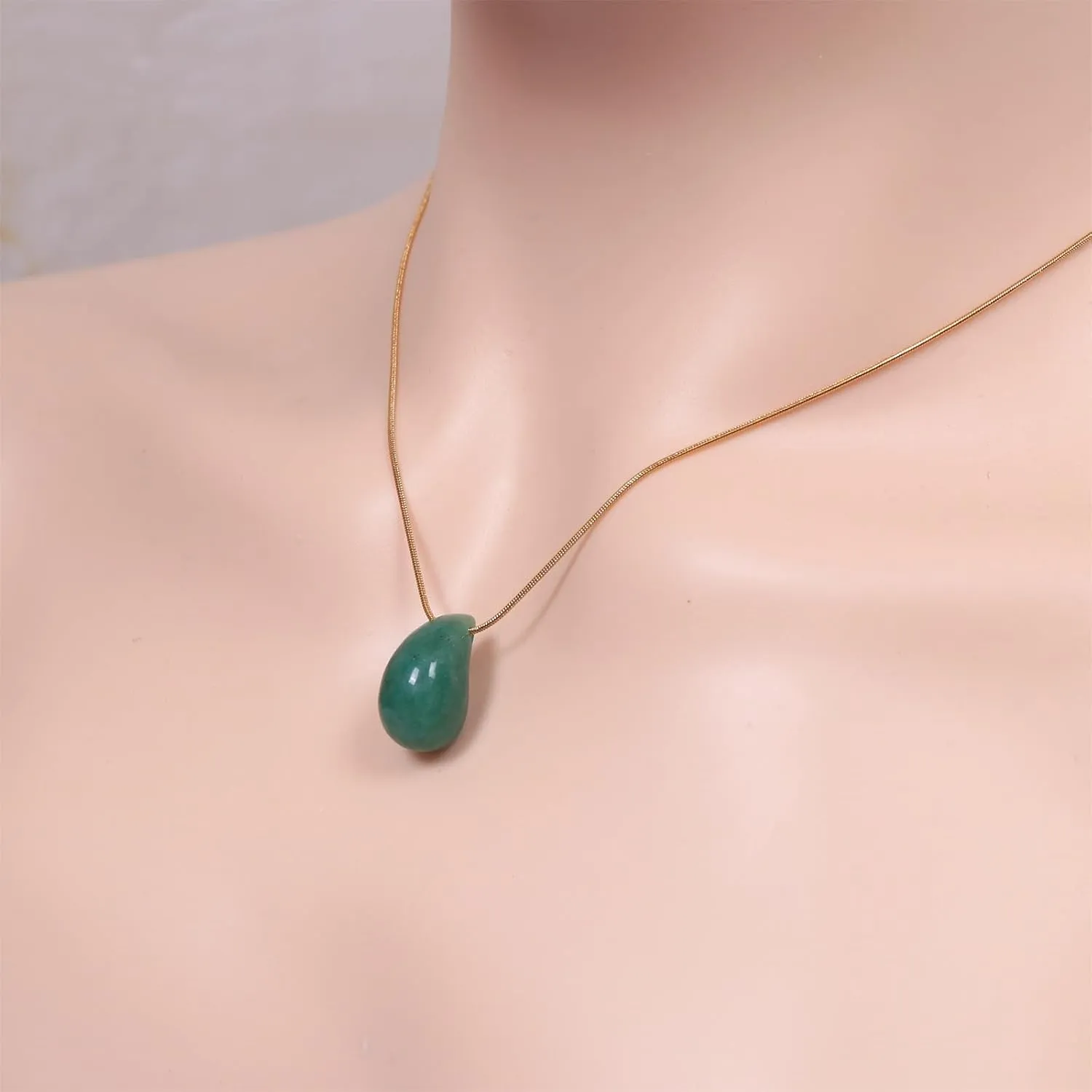 Natural Gemstone Teardrop Necklace Pendant for Women 18K Real Gold Plated Stone Chain Necklace Healing Turquoise/Pink Crystal/Lapis Lauzli/Green Aventurine Jewelry Gift for Wife Girlfriend
