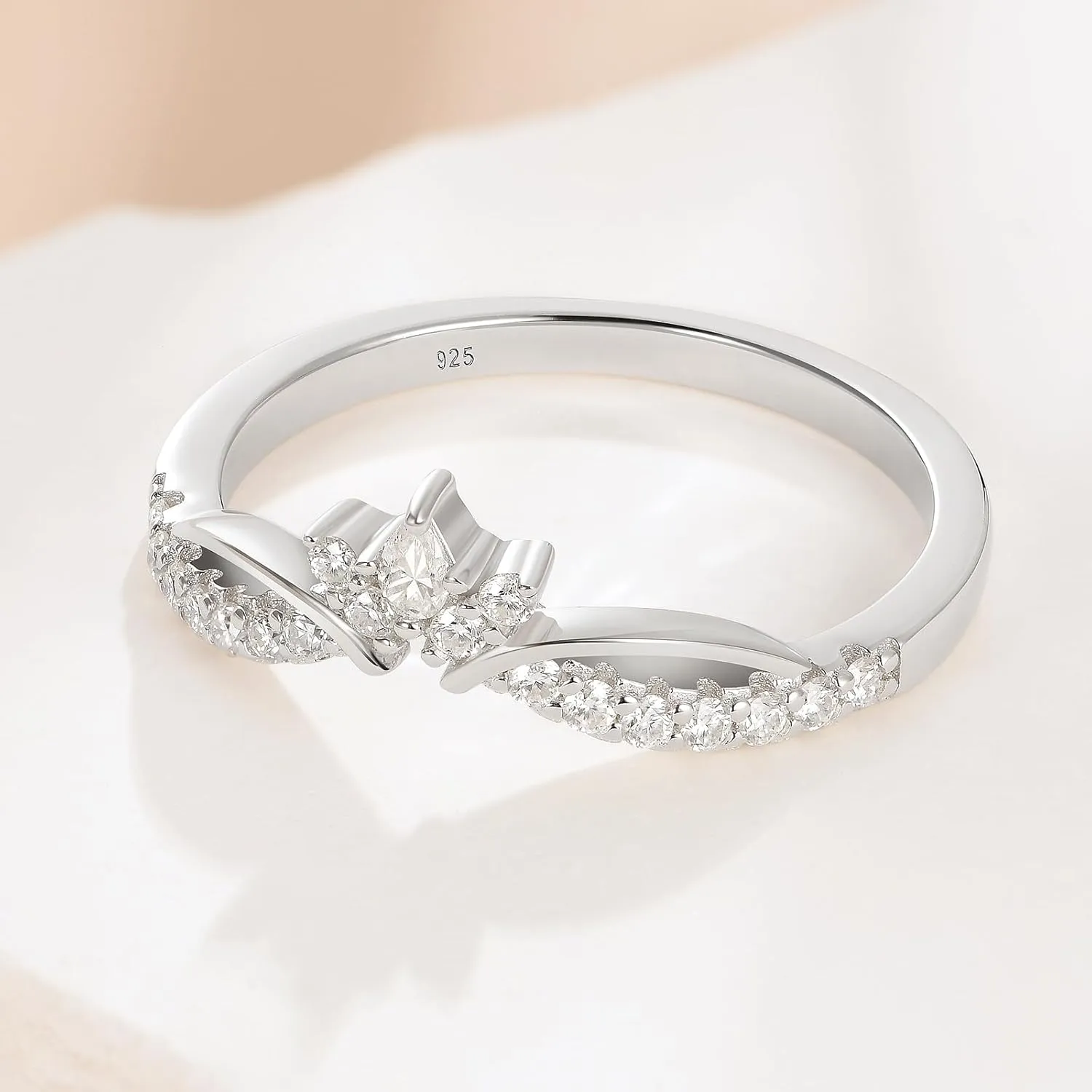 Newshe Jewellery Moissanite Curved Wedding Bands for Her Stacking Eternity Rings 925 Sterling Silver Wishbone Size 5-10