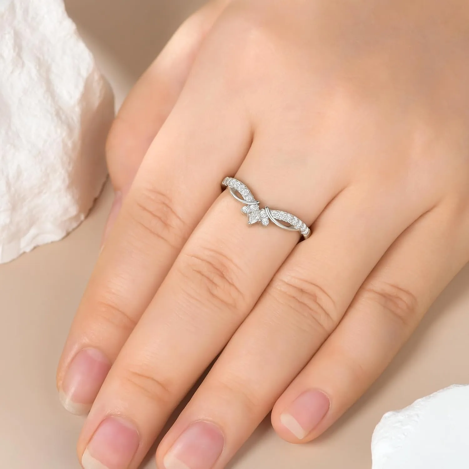 Newshe Jewellery Moissanite Curved Wedding Bands for Her Stacking Eternity Rings 925 Sterling Silver Wishbone Size 5-10