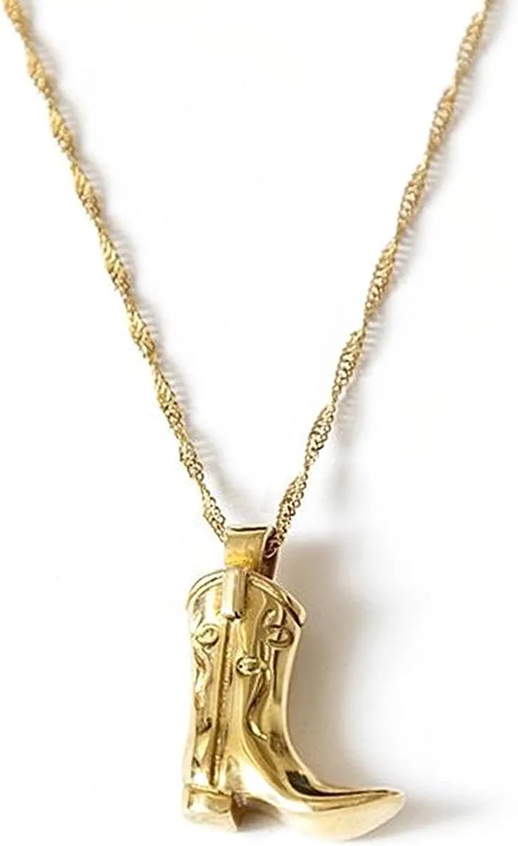 POYAMUSE Elegant Western Cowgirl Necklace for Women, Cowboy Boot Pendant Necklace for Women, Western Style Jewelry Gift