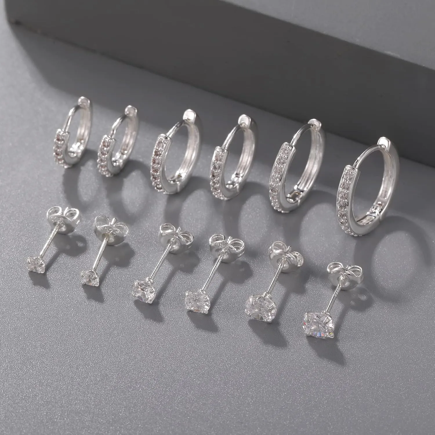 PRETOLE 8 Pairs Sterling Silver Stud Earrings for Women,14K Gold Plated Stud Earrings Set for Women Hypoallergenic Stud Earrings Cubic Zirconia Stud Earrings Small Stud Earrings for Women