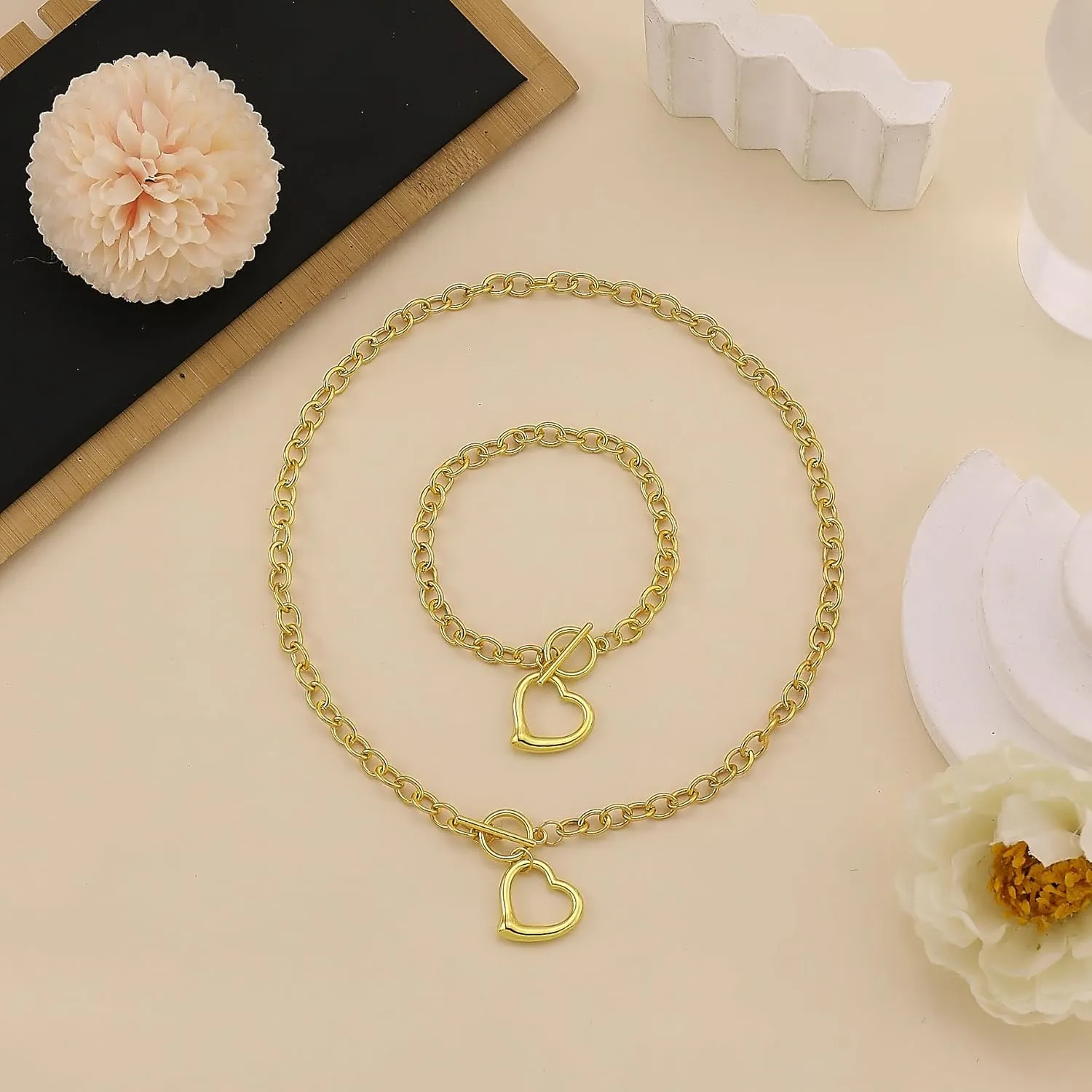 Puffs Heart Choker Necklace Bracelet Set for Women Gold/Silver Heart Pendant Necklace Bracelet Punky Pledge Necklace Bracelet Set Dainty Chunky Link Chain Choker Necklaces for Women