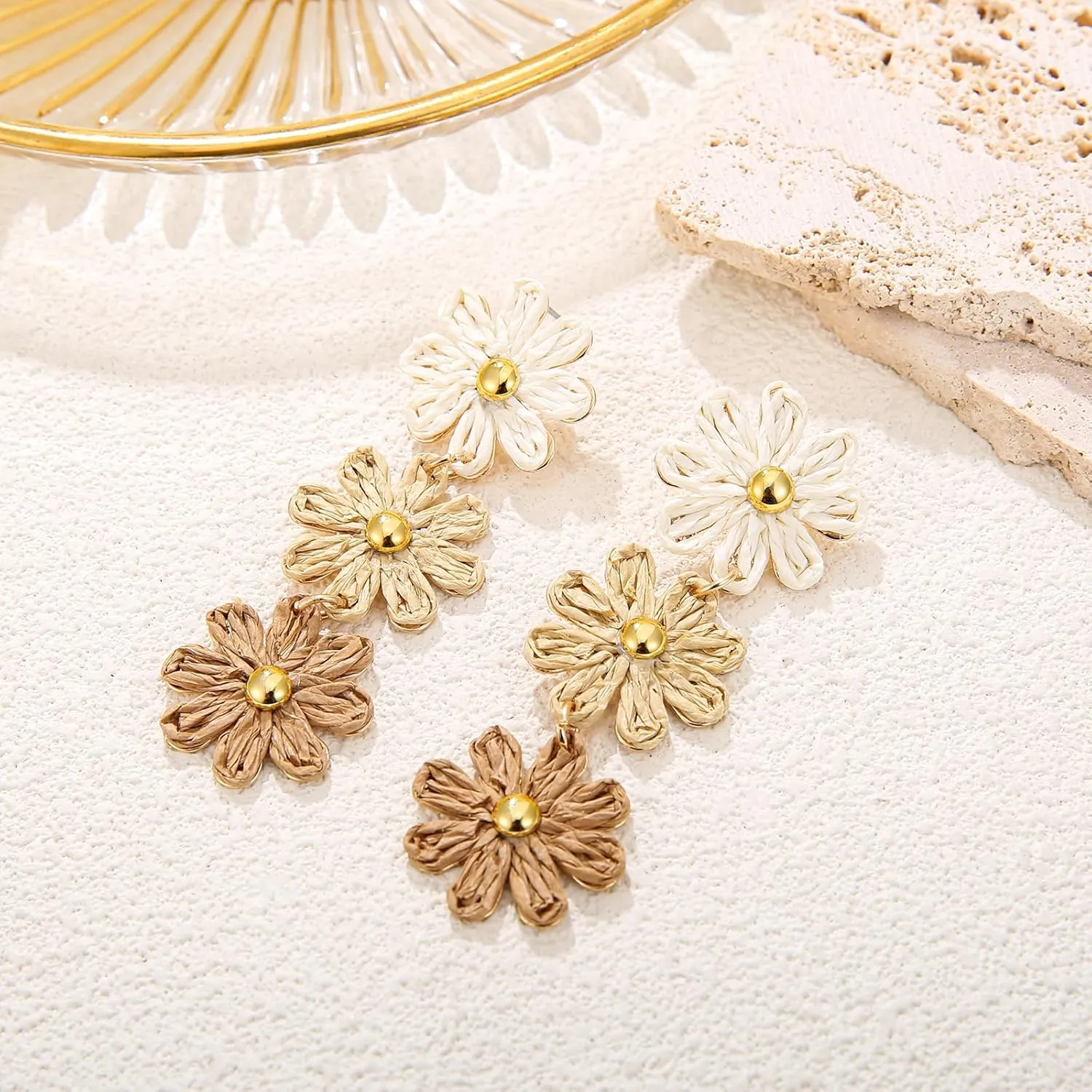 Raffia Daisy Flower Earrings, Raffia Straw Wrapped Daisy Drop Dangle Earrings Summer Tropical Beach Jewelry