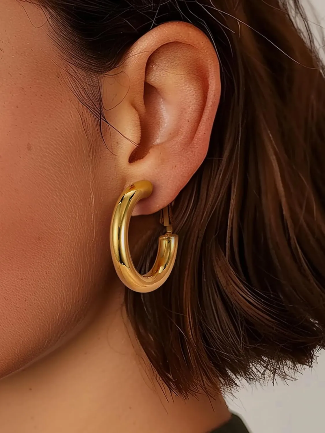 Stainless Steel Chunky Hoop Earrings For Women, Minimalist and Chic, Black/Gold Plated, Round Hoops Earrings Hypoallergenic, Size: 30mm/40mm/60mm/80mm, Come with Box