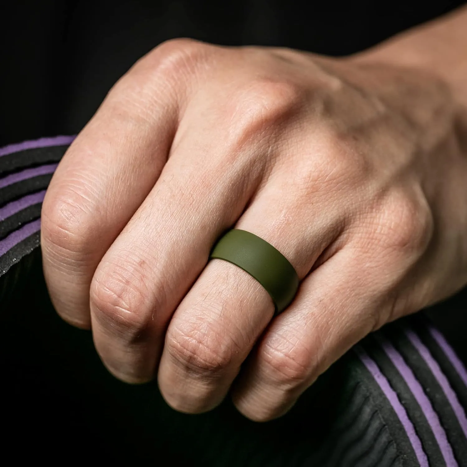 ThunderFit Men Silicone Wedding Rings, Breathable Pattern Engagement Bands 8mm Wide 2mm Thick - 1/4/7 Variety Multipack