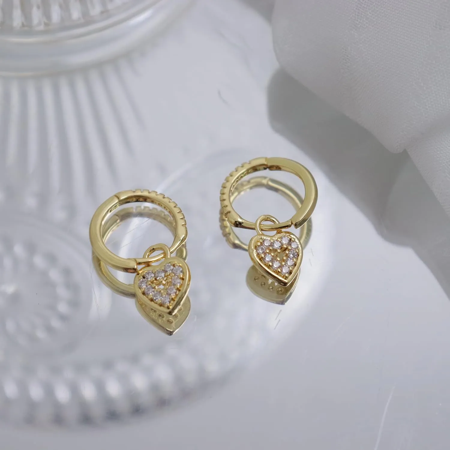 ToHeart Gold Heart Earrings, Hypoallergenic Small For Women Hollow Sweet Love Studs Earrings