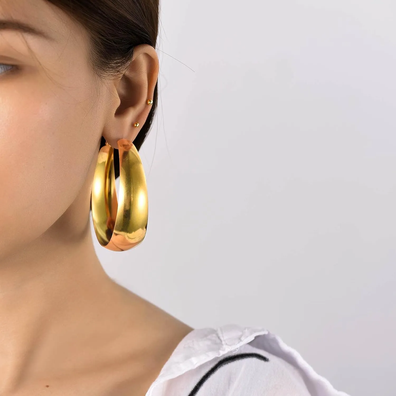 U7 Chunky Hoop Earrings for Women, 30/40/60/80mm Stainless Steel Hoops, Gold Hoop Earrings, Simple & Polished Thick Ear Jewelry,Black Hoop Earrings