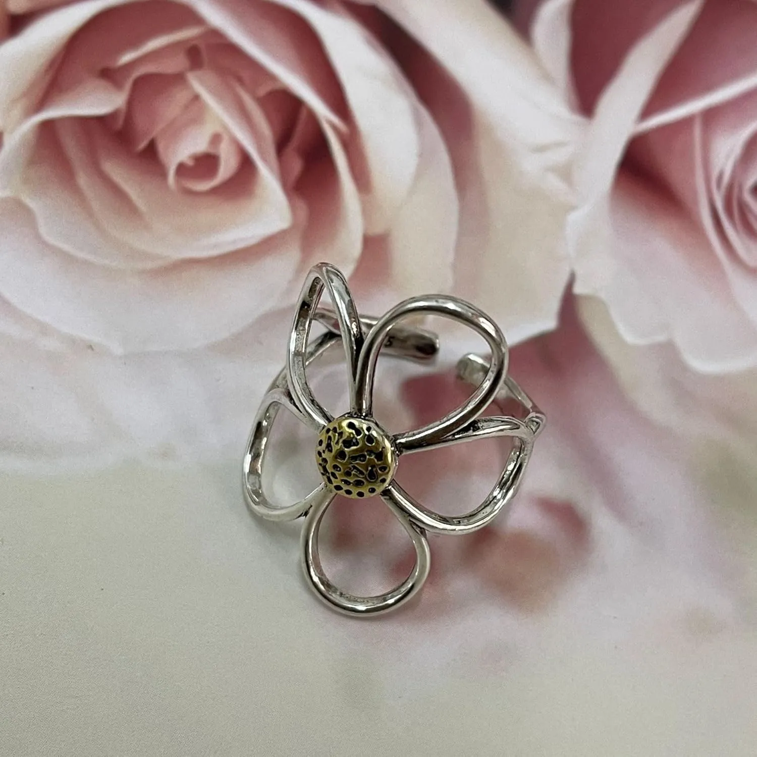 Vintage Daisy Flower 925 Sterling Silver Adjustable Open Ring for Women s Hypoallergenic Expandable Wedding Statement Finger Rings