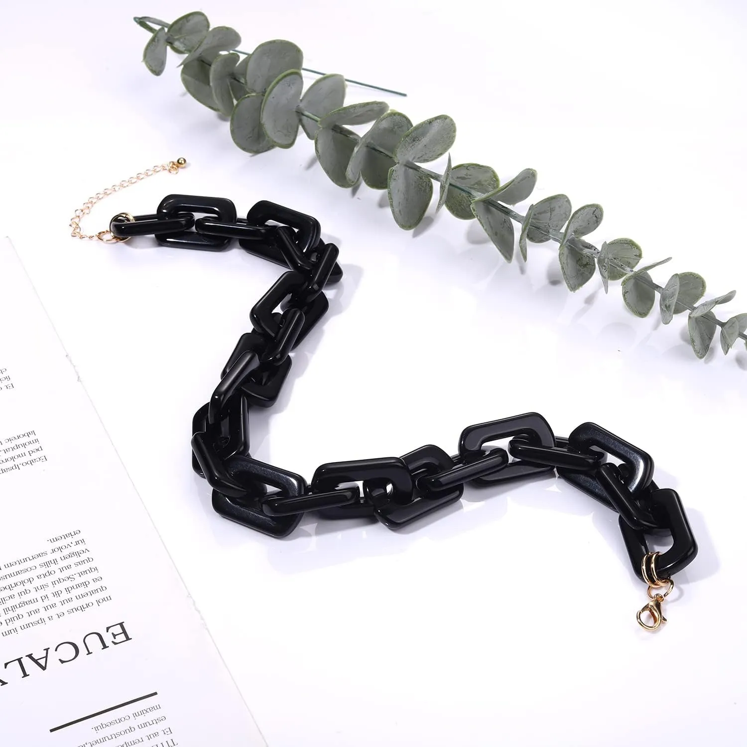 YAHPERN Chain Link Necklace For Woman Acrylic Resin Chain Necklace Statement Chunky Chain Collar Necklace